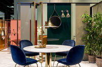 2.0 Dining Table Bianco Carrara/Black Ø130 cm