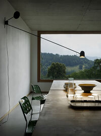 Counterbalance LED Væglampe Sort