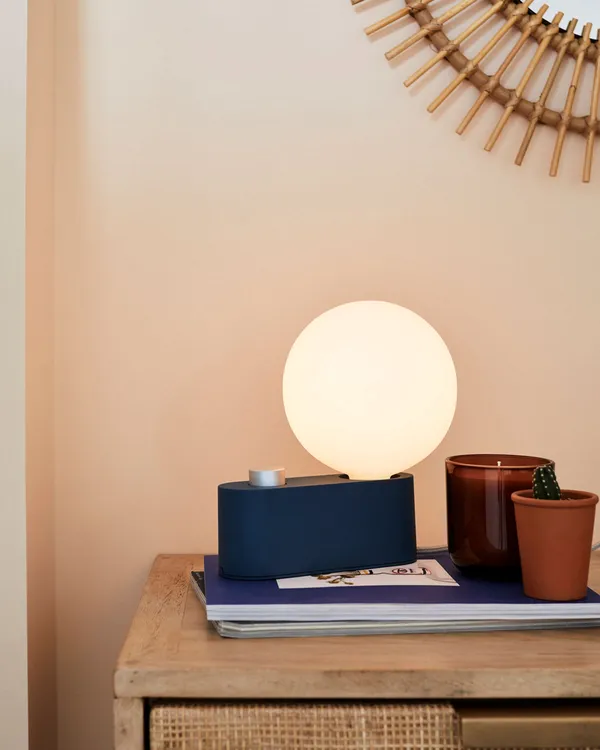 Alumina Table Lamp with Sphere IV Blue