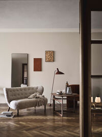 Little Petra Sofa Vb2 Oljet Valnøtt / Saueskinn Moonlight