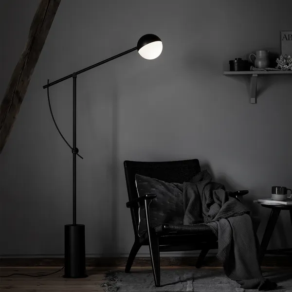 Balancer Golvlampa Svart