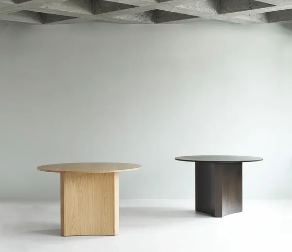 Bue Dining Table Ø120 cm Oak