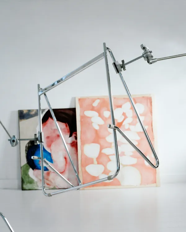 Bloom Tv Stand Chrome