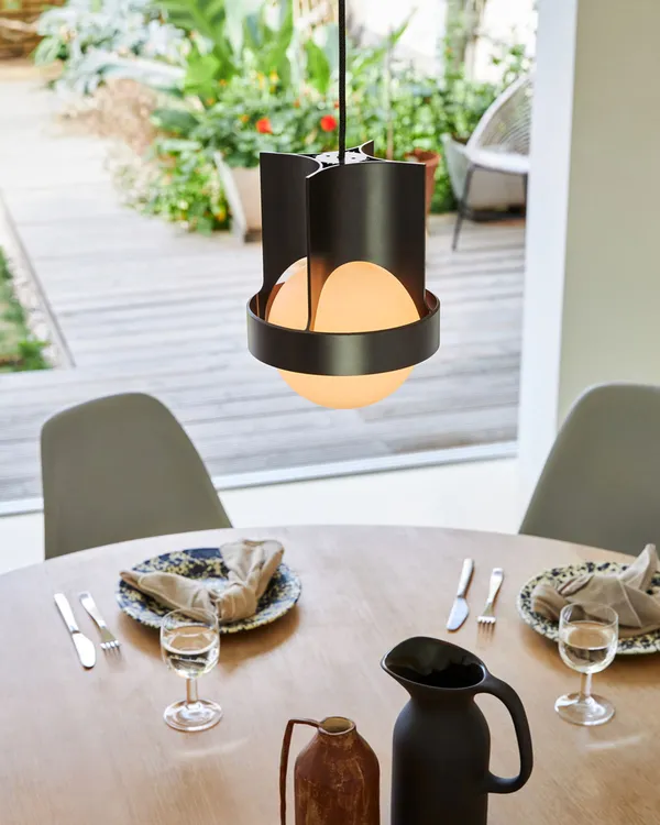 Loop Single Ceiling Lamp with Sphere IV Dark Grey