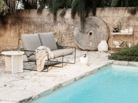 Desert 2-Personers Sofa Sort / Dolce