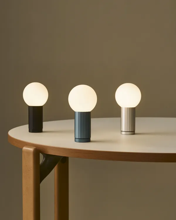 Turn On Bordlampe Aluminium