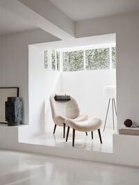 Lodge Loungestol Mörk Ek / Curly 09 Off-White