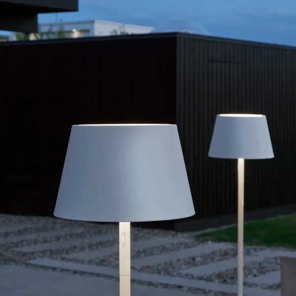 Modi Gulvlampe Hvit