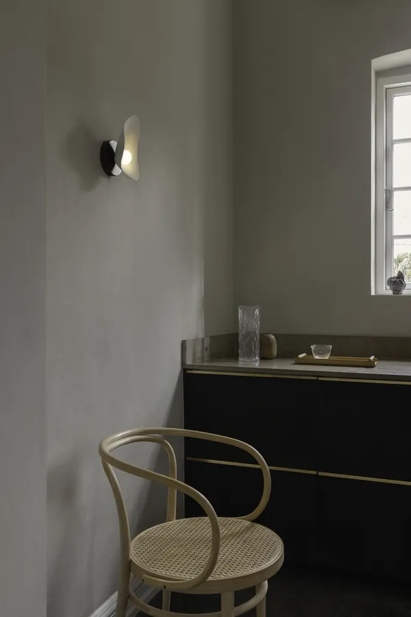 Florii 1 Seinävalaisin Dark Bronze / Valkoinen