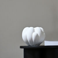 Bloom Vase 35 cm Benhvit