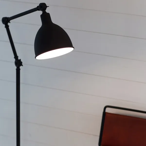 Bazar Gulvlampe Sand Black