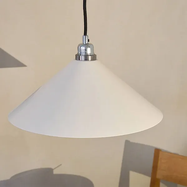 Cone Pendel 36 cm Hvid
