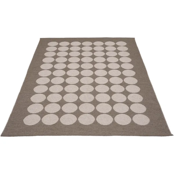 Hugo Matta 180x260 cm Walnut/Linen