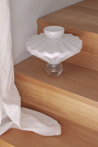 Ballerina Vase 23 cm Milky