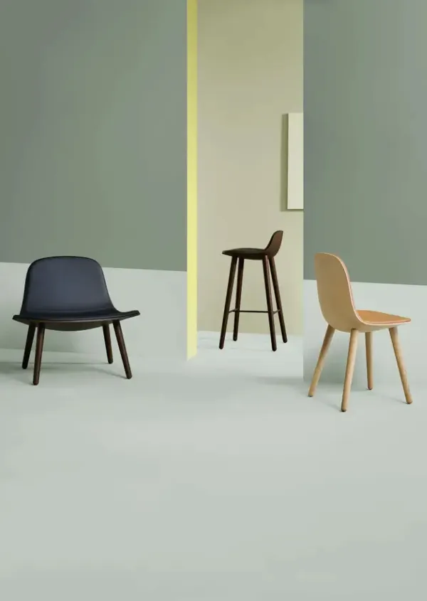 Yuuga Barstol H75 cm Røget Eg/Sort