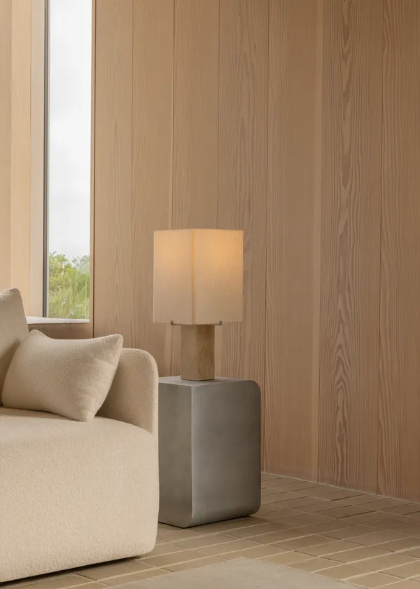 Nonna Bordslampa 49 cm Travertin / Sand