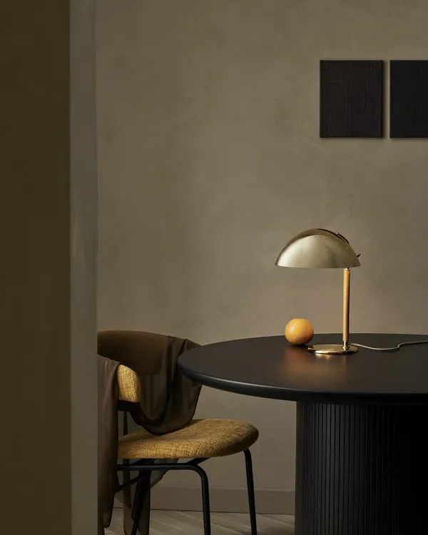 9209 Bordslampa Polerad Mässing