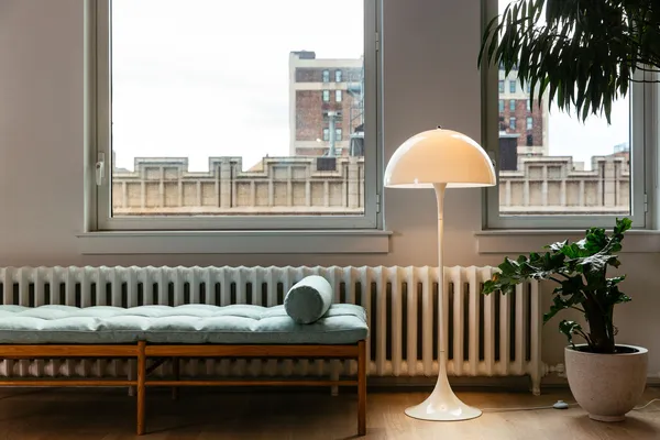 Panthella Gulvlampe Opal White