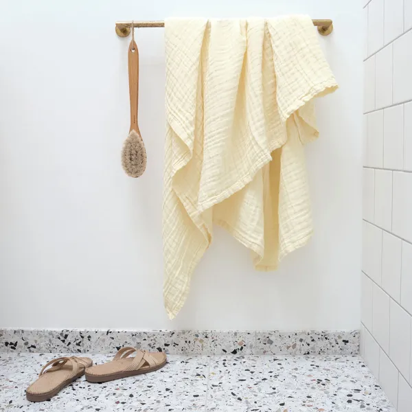 FINE Badehåndkle Pale Yellow