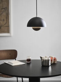Flowerpot VP1 Riippuvalaisin Matt Black