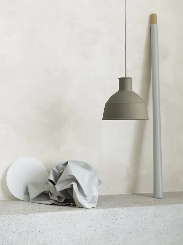 Unfold Pendel Oliv