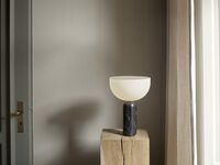 Kizu Bordslampa Small Svart Marmor