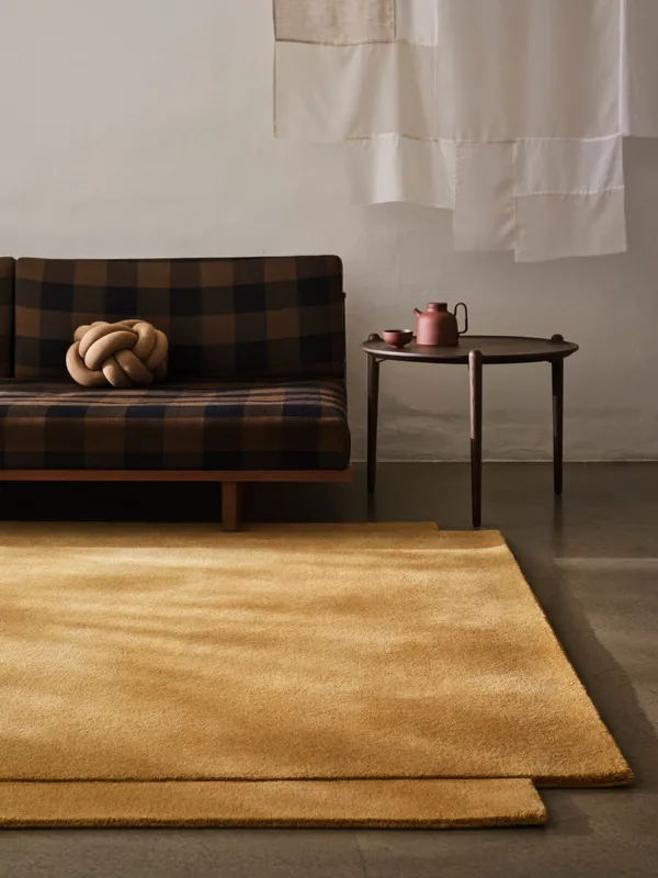 Level Uldgulvtæppe 250x350 cm Yellow Ochre