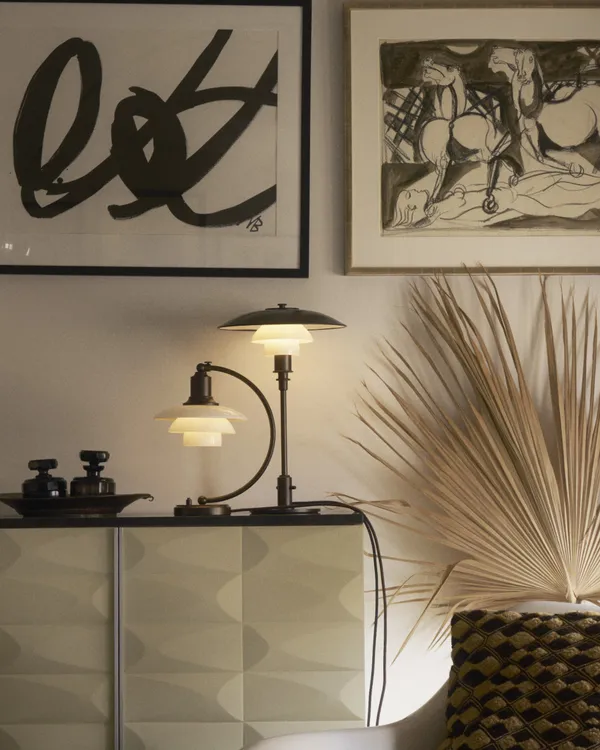 PH 2/2 Luna Bordlampe Aged Brass / Opalglass