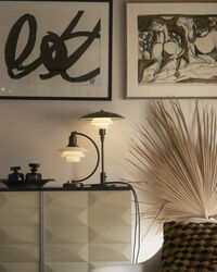 PH 2/2 Luna Bordlampe Aged Brass / Opalglass