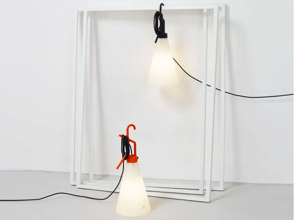 Mayday Bordslampa Orange