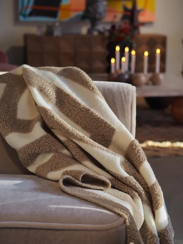 Labyrinth Pledd 150x190 cm Hvit / Beige