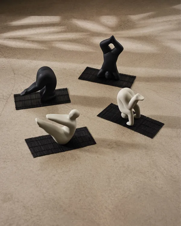 Yoga Skulptur no 4 Sort