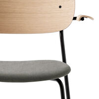 Co Dining Chair Black Steel w. Armrest Hallingdal 130/Natural Oak