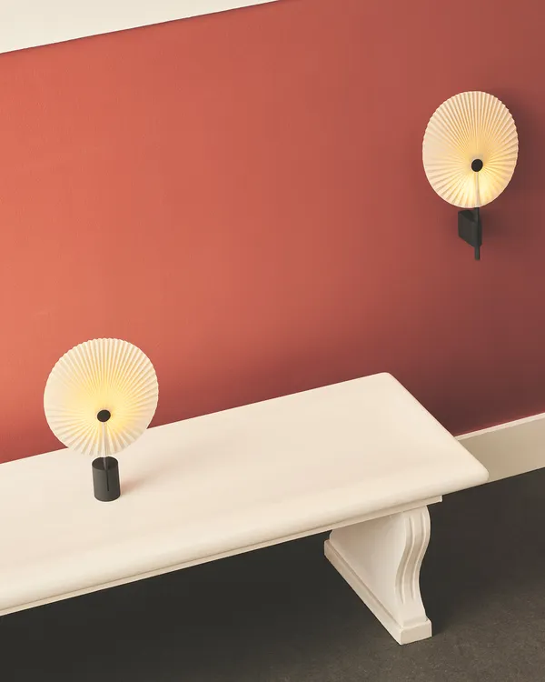 Liris Bordlampe Bærbar Sort