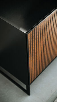 Line Burned Walnut Senkki 2 ovea Musta/Musta