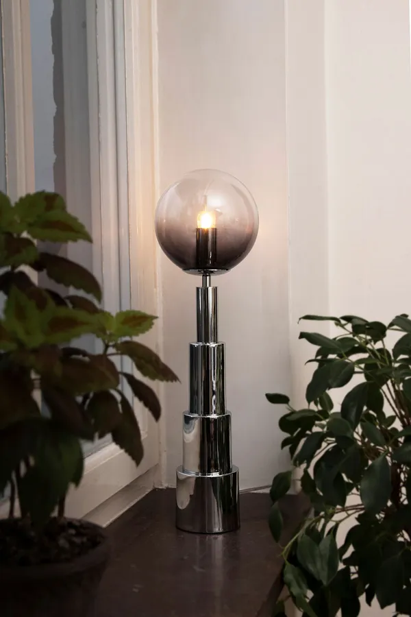Astro 15 Table Lamp Chrome/Smoke