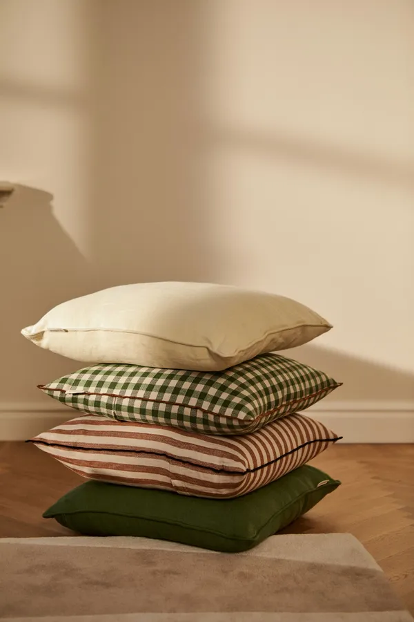 Soft Kudde 50x50 cm Off-white / Svart