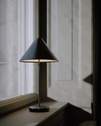 Brolly Bordlampe Bærbar Steel Black
