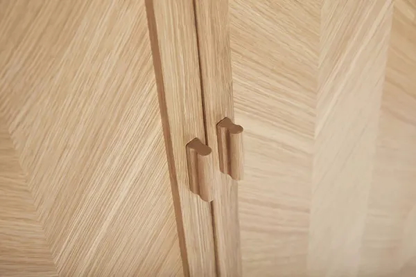 Herringbone Garderobeskab