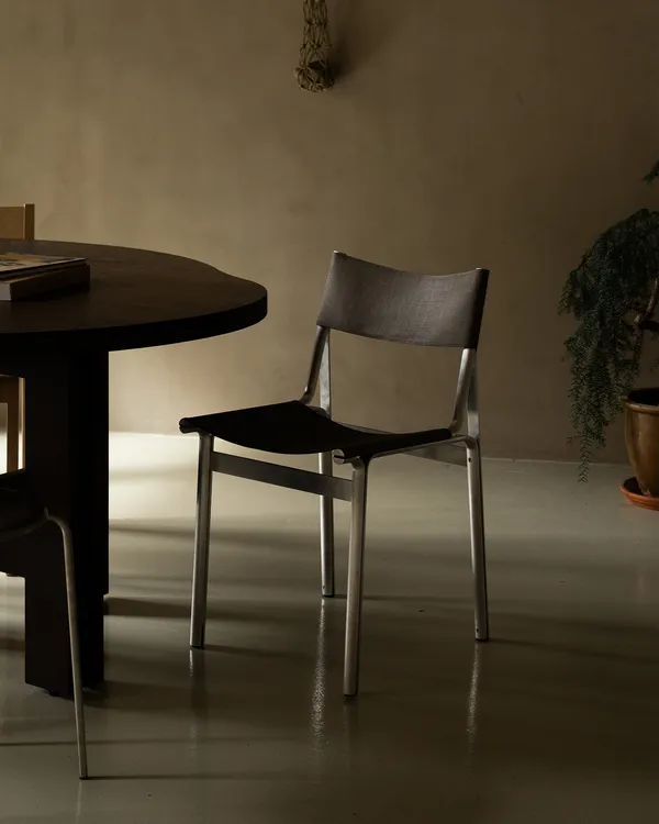 Union Chair Aluminium / Taupe