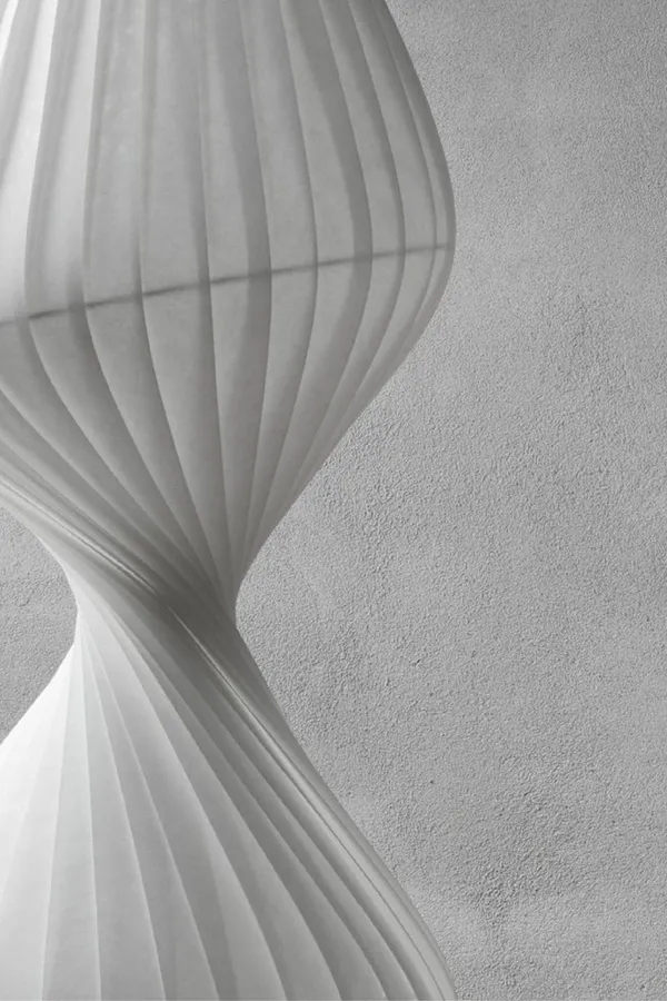 TR33 Gulvlampe Hvid