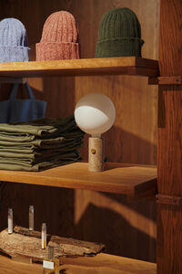 Core Pendel / Bordlampe Creme Travertin