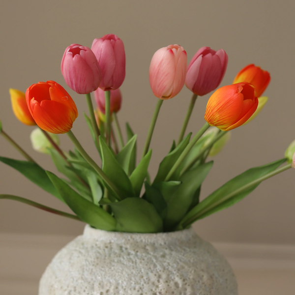 Tulip Symphony Kukkakimppu
