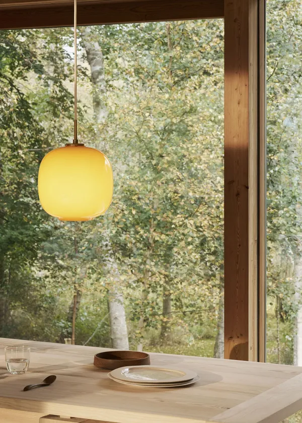 VL45 Radiohus Pendel 175 mm Messing / Glossy Pale Yellow