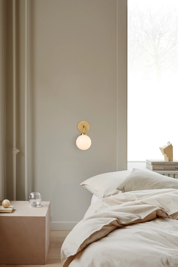 Apiales Væglampe Messing / Opal