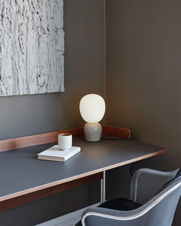 Buddy Table Lamp Soft Greige / Opal