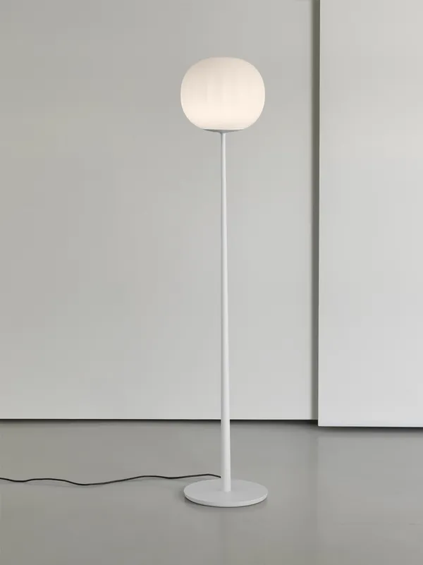 Lita Gulvlampe 30 cm Hvid / Opalglas