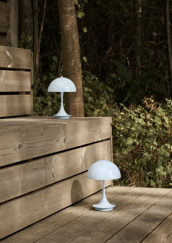 Panthella 160 Bordlampe Bærbar Pale Blue Opal Acryl
