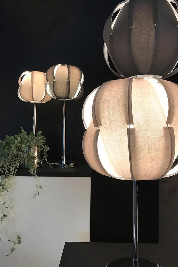 Pavot Table lamp 25 cm Gray
