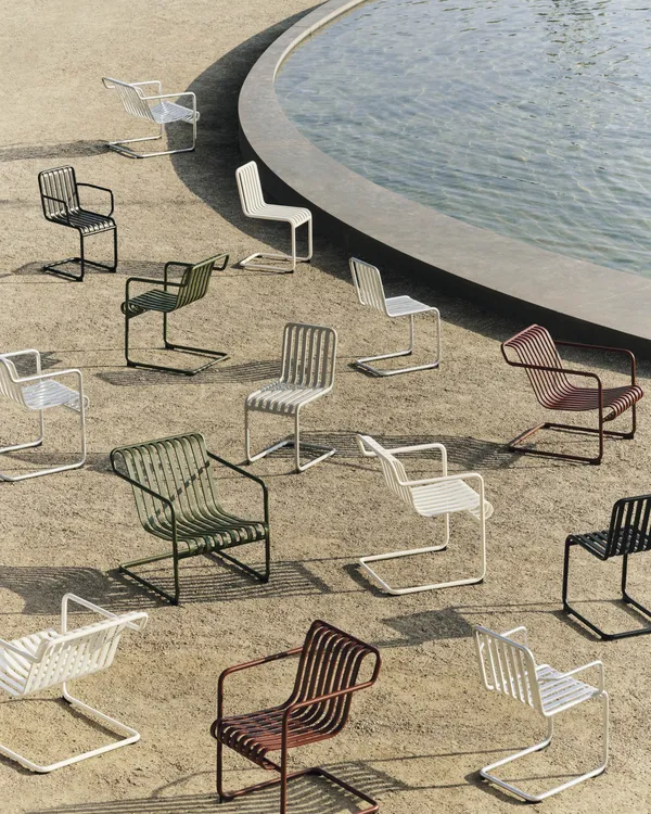 Palissade Cantilever Armchair Olive powder coated steel